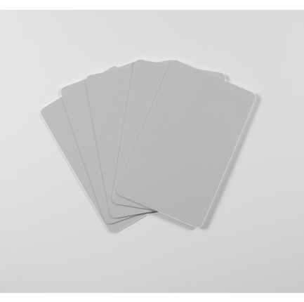Blanco plastickaarten (zilver metallic)